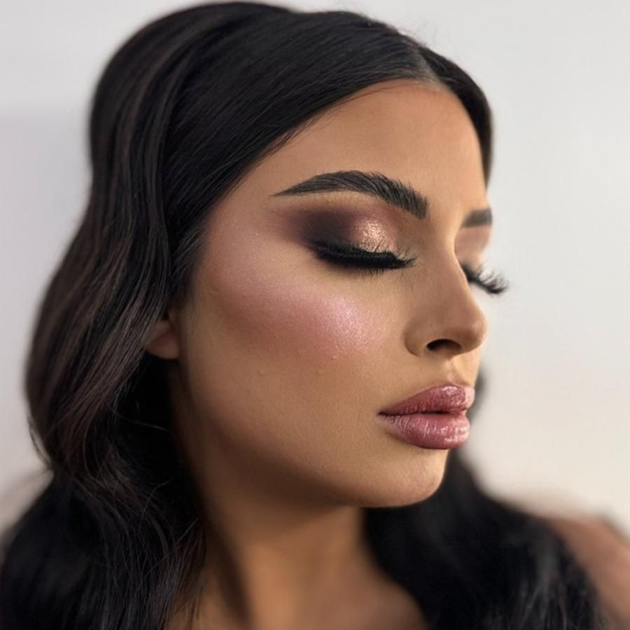 MAKEUP EXPERT SOLY 1