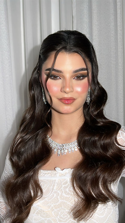 MAKEUP EXPERT MANAR
