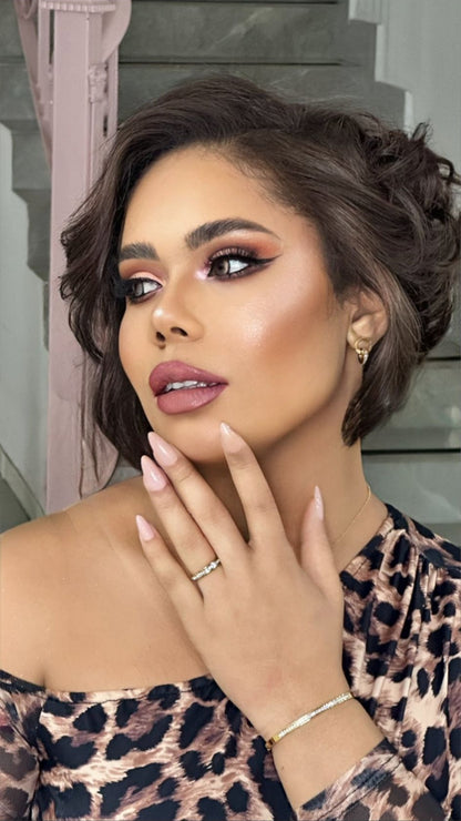 MAKEUP EXPERT ABEER