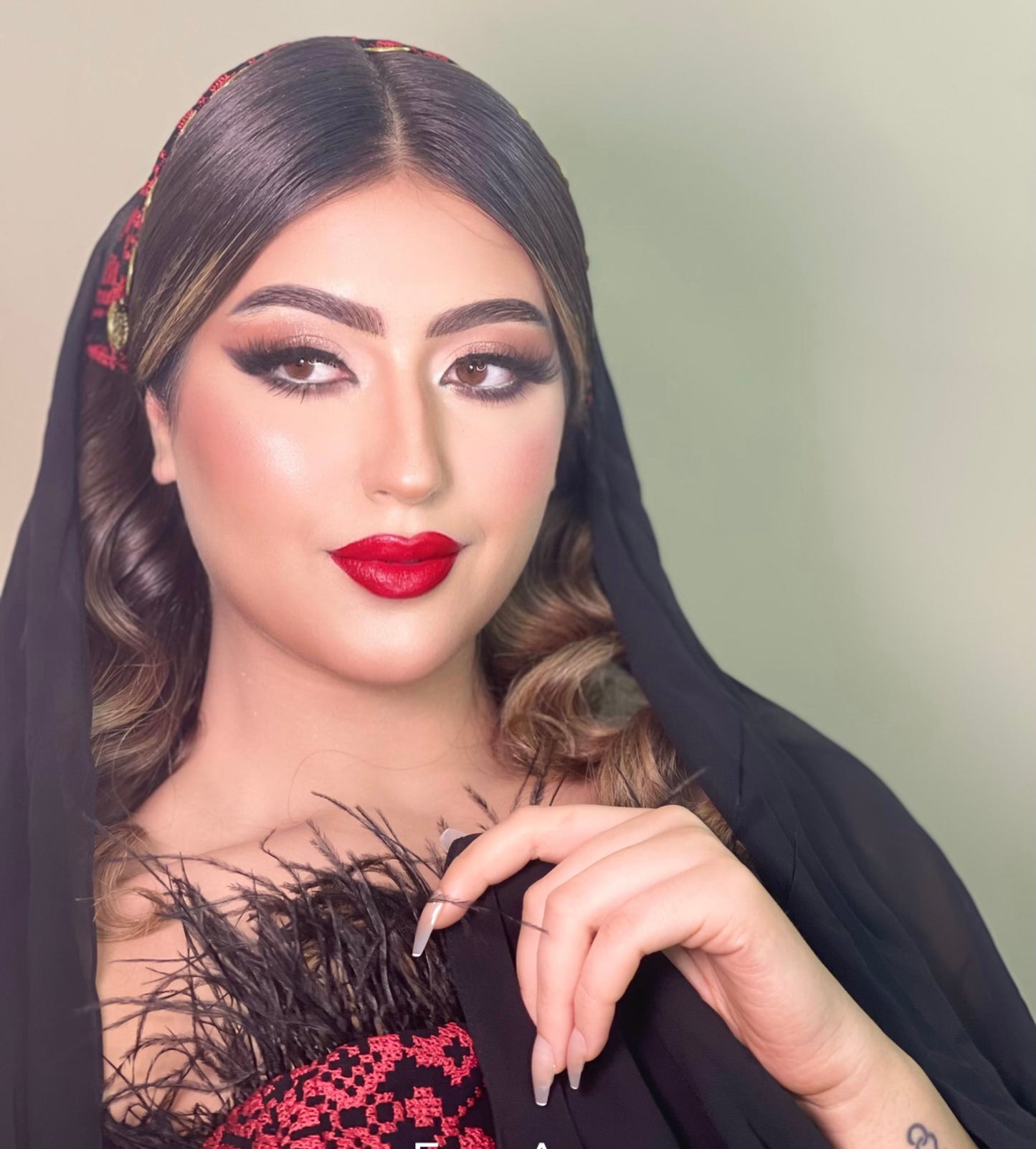 MAKEUP EXPERT HANAN