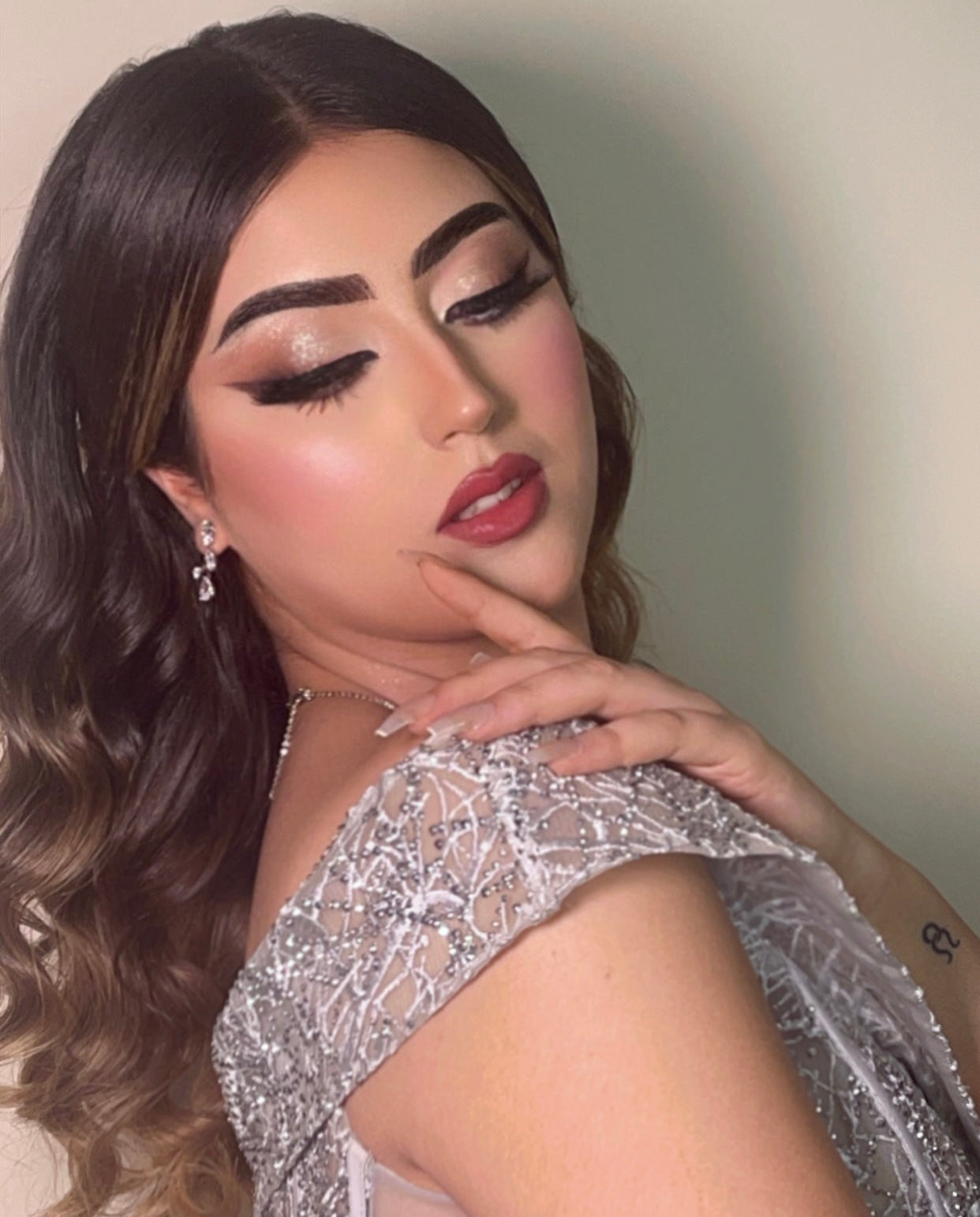 MAKEUP EXPERT HANAN