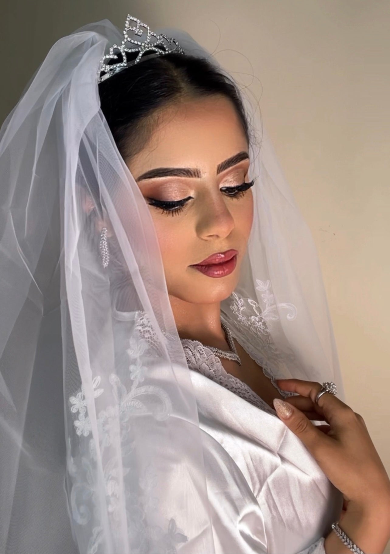 MAKEUP EXPERT HANAN