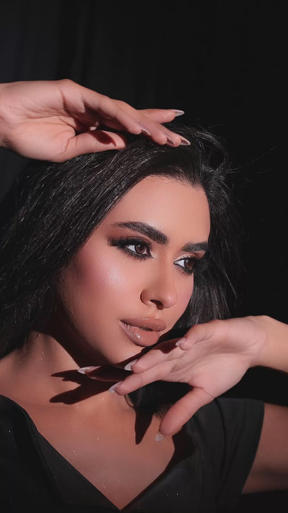 خبيرة المكياج غادة